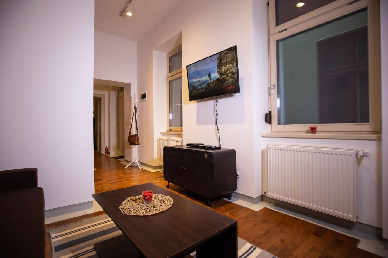 Alessia Apartment In The Old Town Timişoara Buitenkant foto