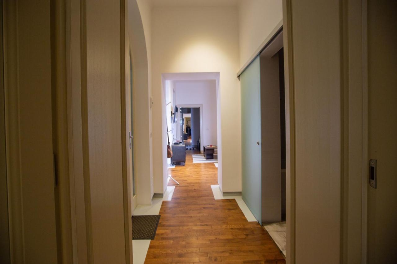 Alessia Apartment In The Old Town Timişoara Buitenkant foto